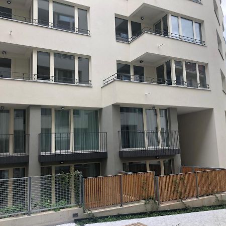 Terrace Apartment ปราก ภายนอก รูปภาพ