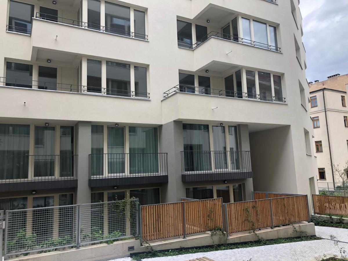 Terrace Apartment ปราก ภายนอก รูปภาพ